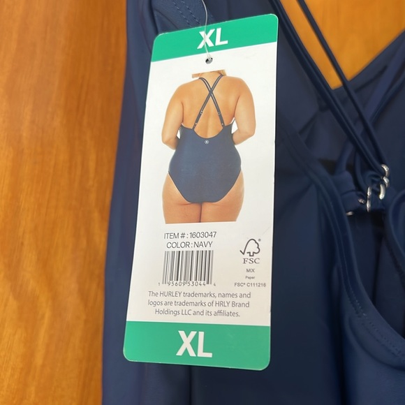 🩱 Hurley one piece bathing suit - Picture 3 of 4
